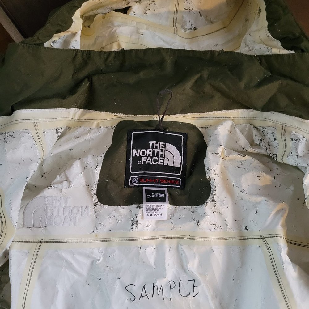 The North Face Summit Series Shell Water Jacket Olive Green Sample Size Medium - Picture 8 of 9